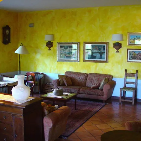 Miranda Hotel Tellaro