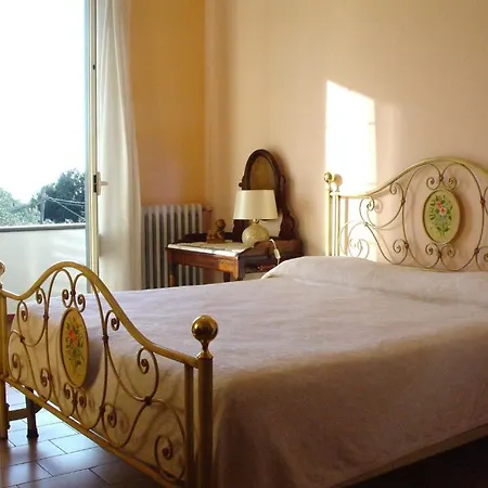 Miranda Hotel Tellaro