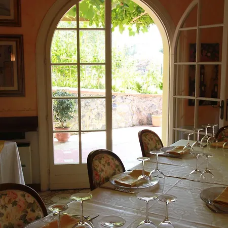 Hotel Miranda 3*