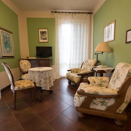 Hotell Miranda Tellaro